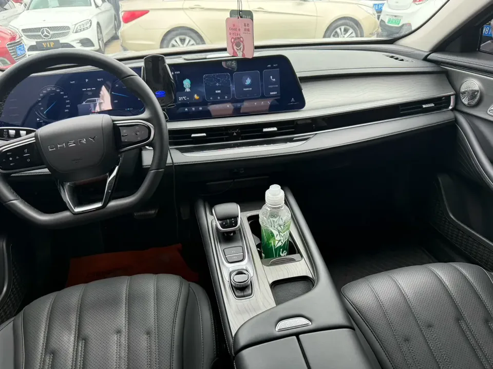 Chery Fengyun A8 127 Zhufeng Edition 2024 — миниатюра 5