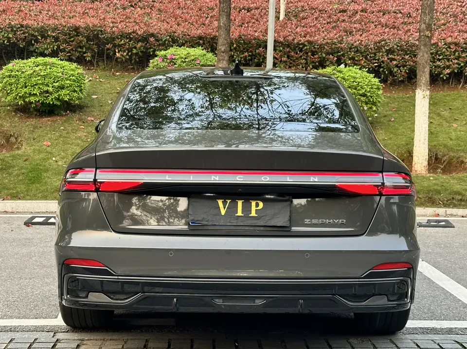 Lincoln Z i Cool Exclusive Edition 2022 — миниатюра 2