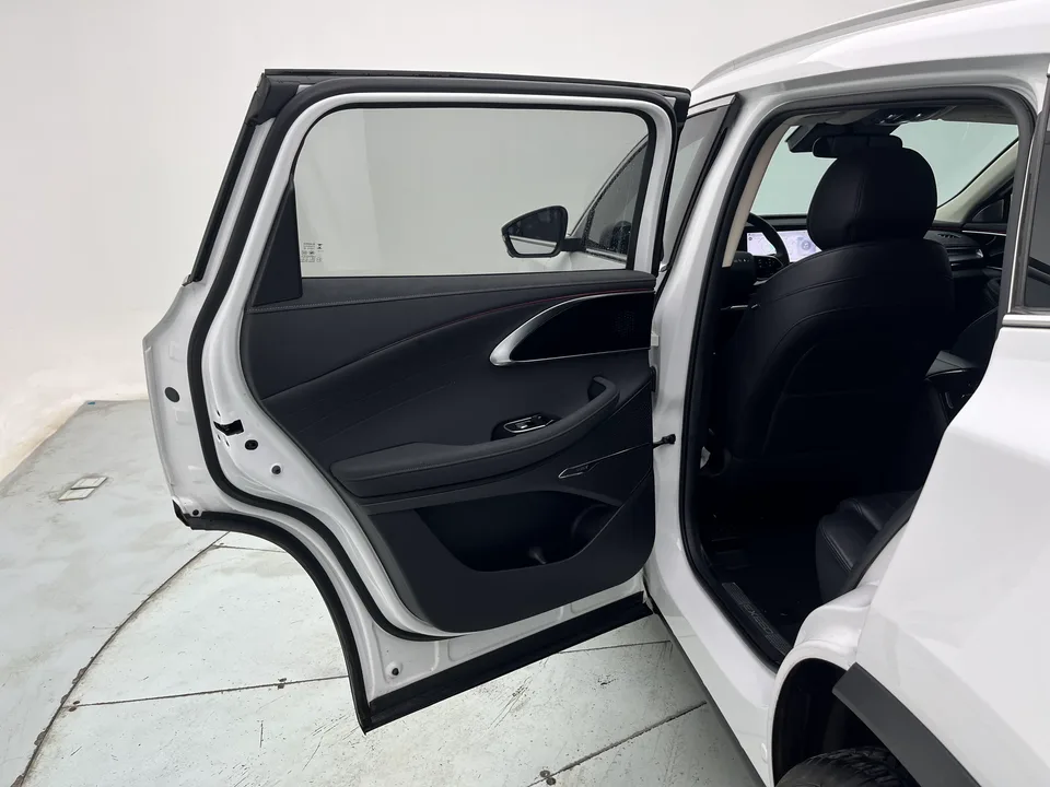 Exeed TXL Xingtu Lingyun 2024 Lingyun 300T 2WD Xingyao Edition 2024 — миниатюра 5