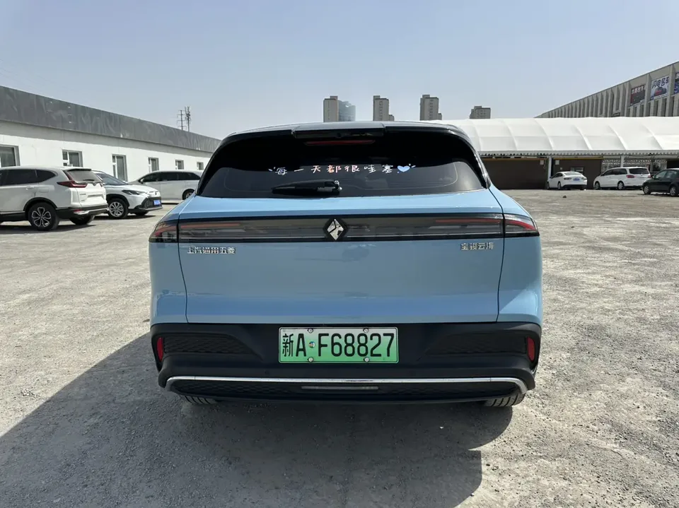 Baojun Yunhai PHEV model 140km plug-in hybrid version 2025 — миниатюра 2