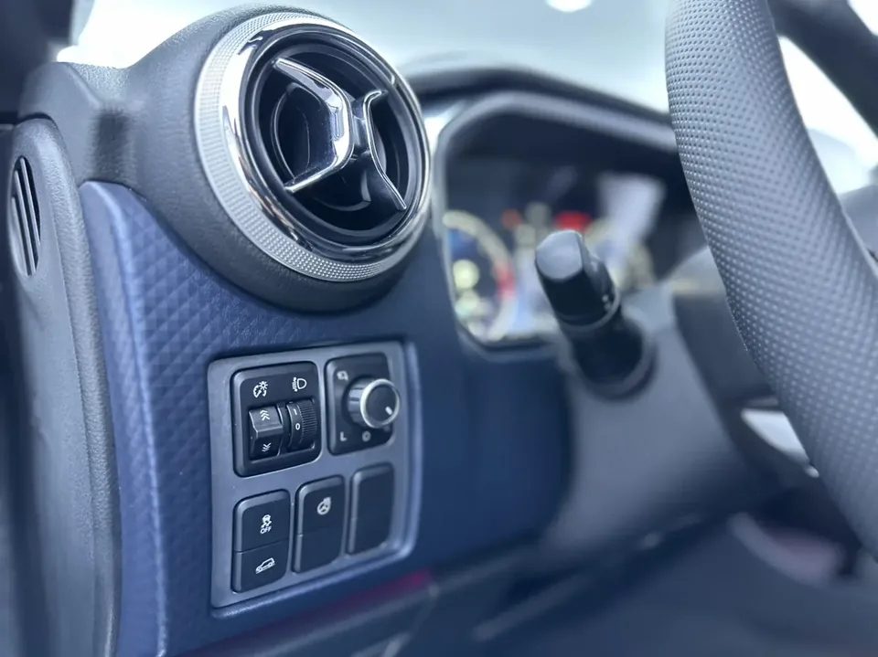 BAIC Beijing Off-road BJ40 2.0T Automatic 4WD City Hunter Edition Supreme Edition 2022 — миниатюра 5