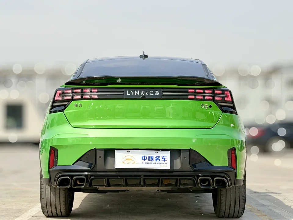 Lynk & Co 05 05+ 2.0TD Discovery Edition 2022 — миниатюра 2