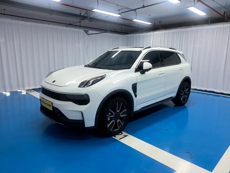 Lynk & Co 01 2023