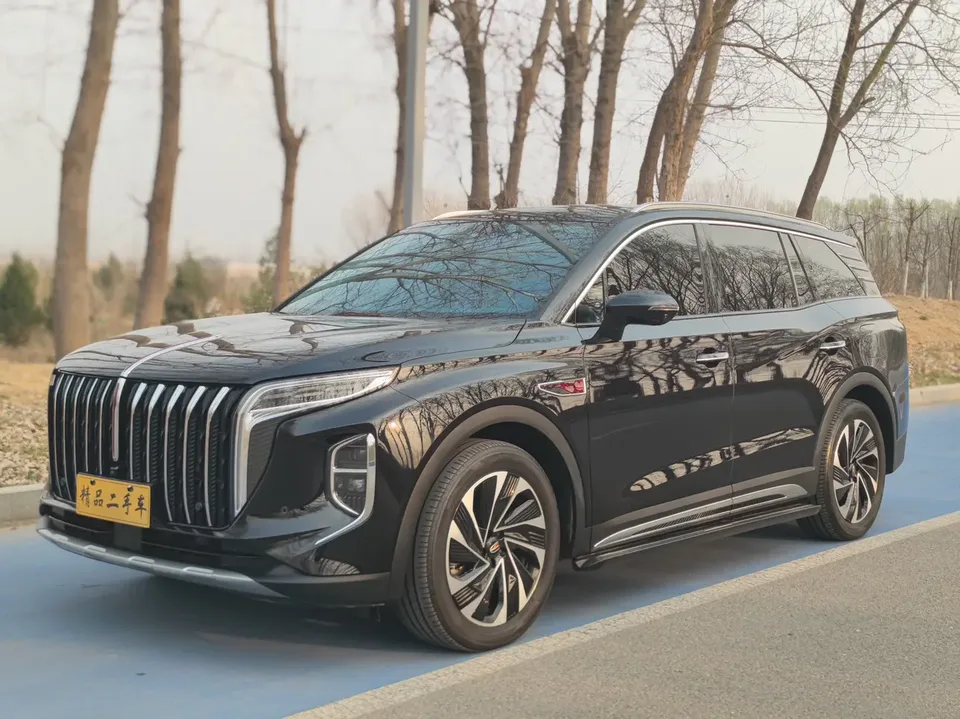 Hongqi HS7 PHEV 2024