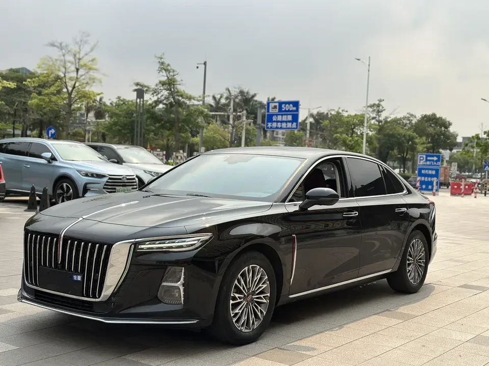 Hongqi H5 2022