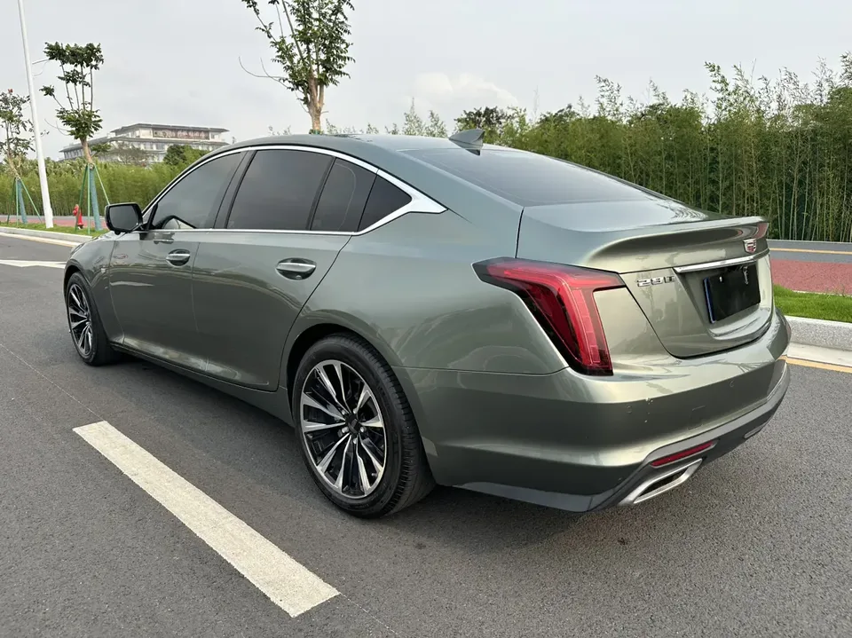 Cadillac CT5 28T Luxury Standard Edition 2024 — миниатюра 2
