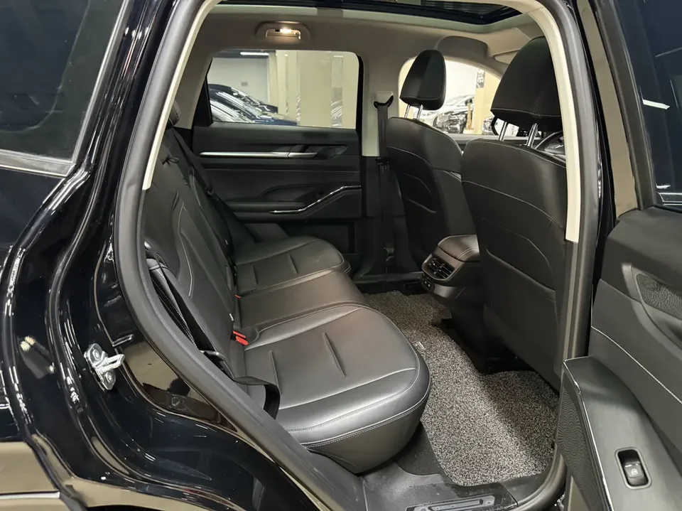 Haval H6 PHEV 1.5T DHT-PHEV 110km Joy Edition 2023 — миниатюра 5