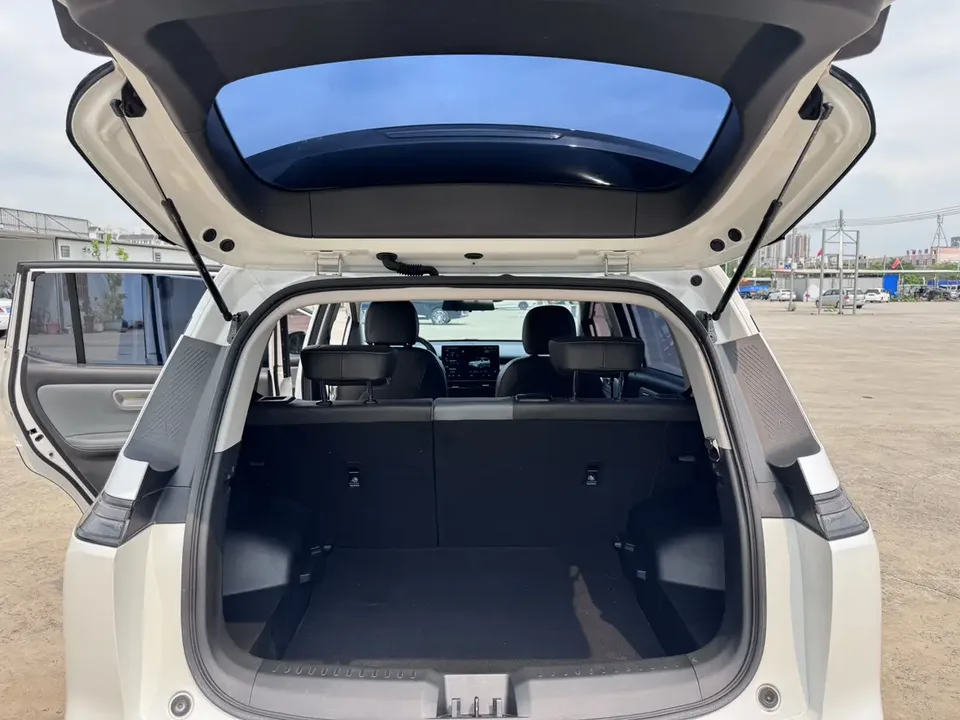AION Y Plus 510 Smart Edition 2023 — миниатюра 4