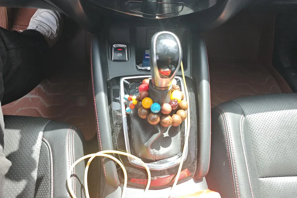 Nissan Qashqai Qashqai 2022 2.0L XV Prem. Deluxe Edition 2022 — миниатюра 4