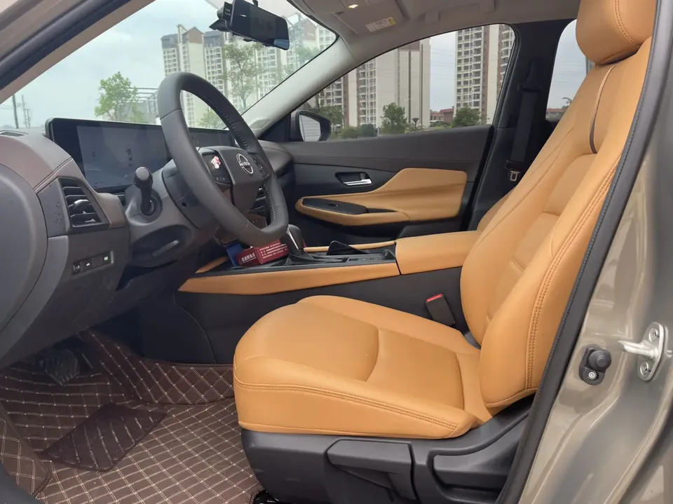Nissan Sylphy Sylphy 2026 1.6L CVT Comfort Technology Edition 2026 — thumbnail 3