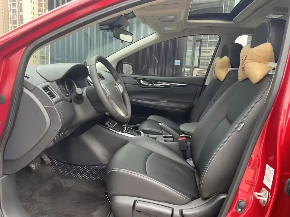 Nissan Tiida Tiida 2024 1.6L CVT cool version 2025 — миниатюра 5