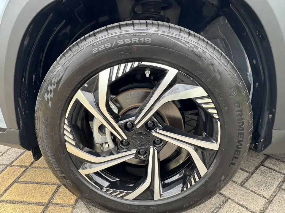 Geely Atlas Boyue 2024 1.5TD Smart Link+ 2024 — thumbnail 3