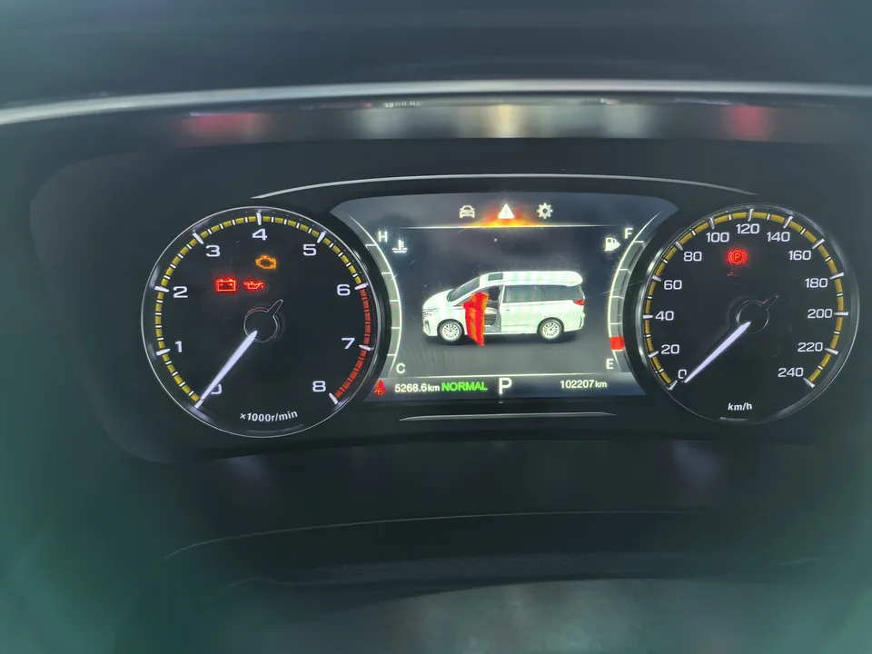 GAC Trumpchi M8 Trumpchi M8 2023 Lingxiu Series 390T Exclusive Edition 2023 — миниатюра 3