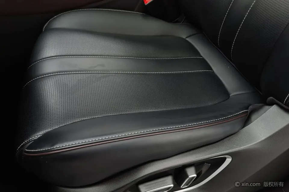 GAC Trumpchi M6 Trumpchi M6 2023 PRO 270T WDCT Luxury Edition 2024 — миниатюра 4