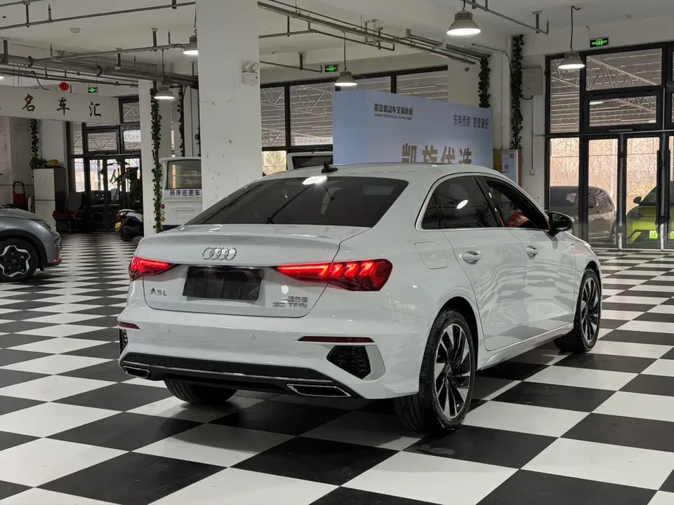 Audi A3 A3 2022 A3L Limousine 35 TFSI Fashion Sports 2023 — thumbnail 2
