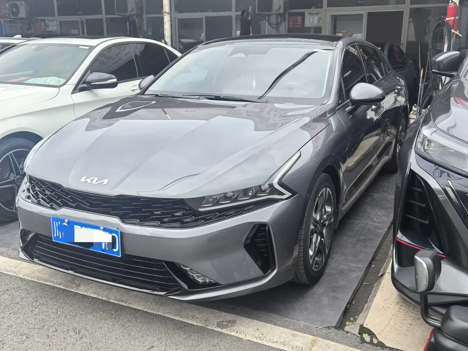 Kia K5 2023