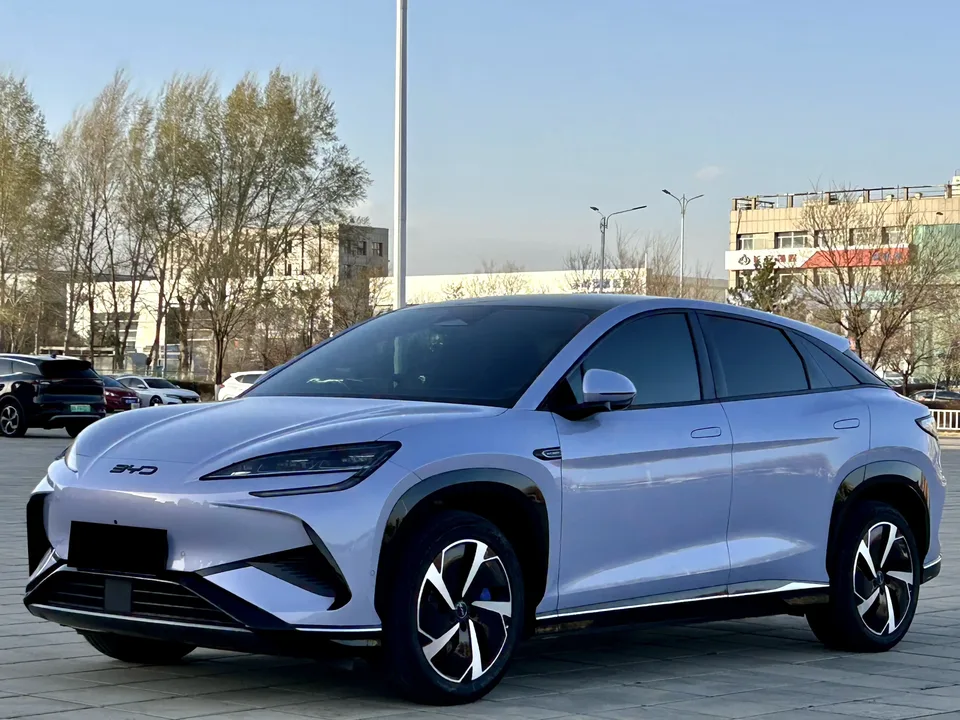 BYD Sea Lion 07 EV 2025