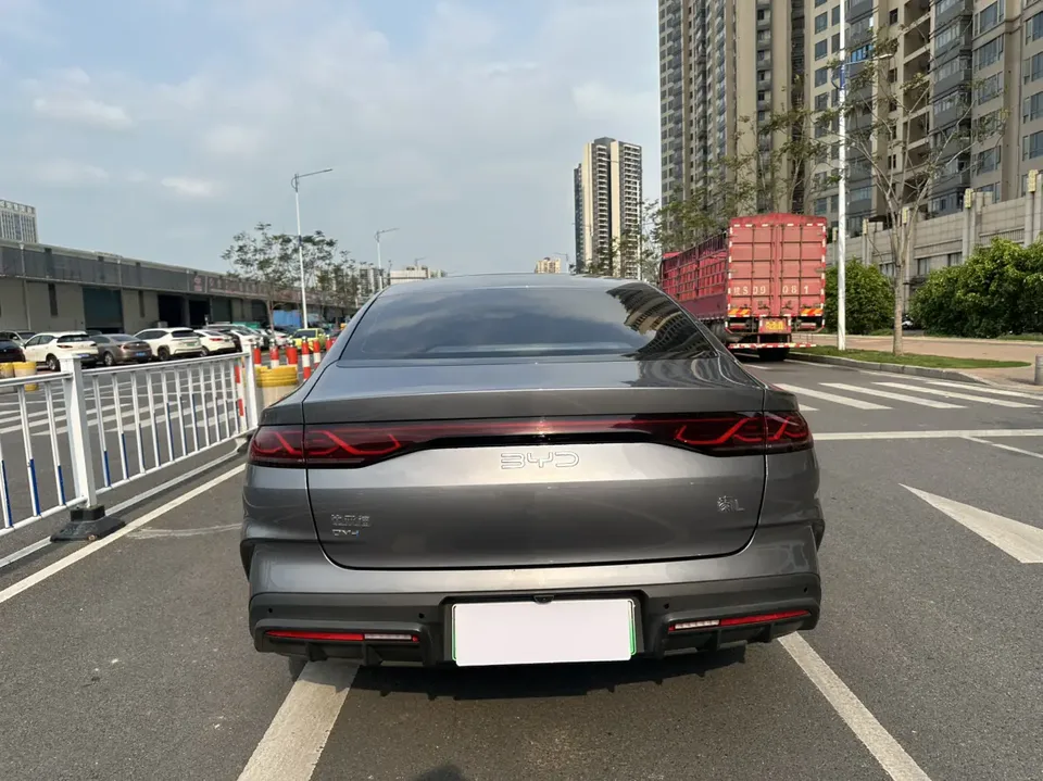 BYD Qin L DM DM-i 120KM Leading Model 2025 — миниатюра 5