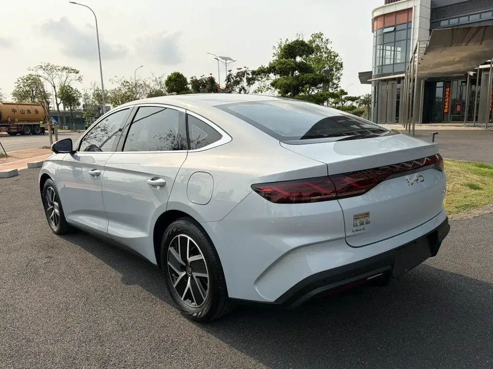 BYD Qin L DM DM-i 120KM Leading Model 2025 — миниатюра 4