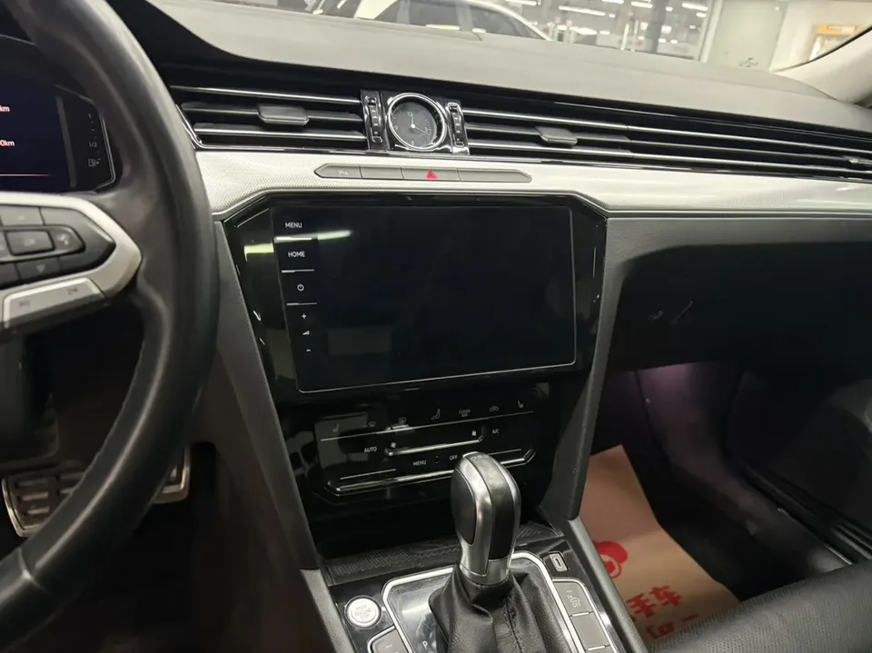 Volkswagen Magotan PHEV Magotan PHEV 2022 Magotan GTE 2022 luxury model 2022 — thumbnail 5