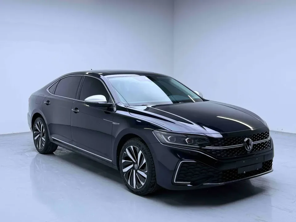 Volkswagen Passat 2022