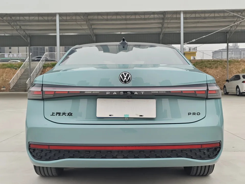 Volkswagen Passat Passat 2025 Passat 2025 PRO 380TSI Starry Sky Dragon Edition 2024 — thumbnail 2
