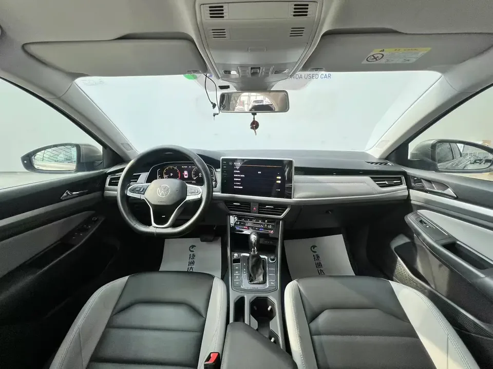 Volkswagen Bora 300TSI DSG Premium Edition 2024 — миниатюра 5
