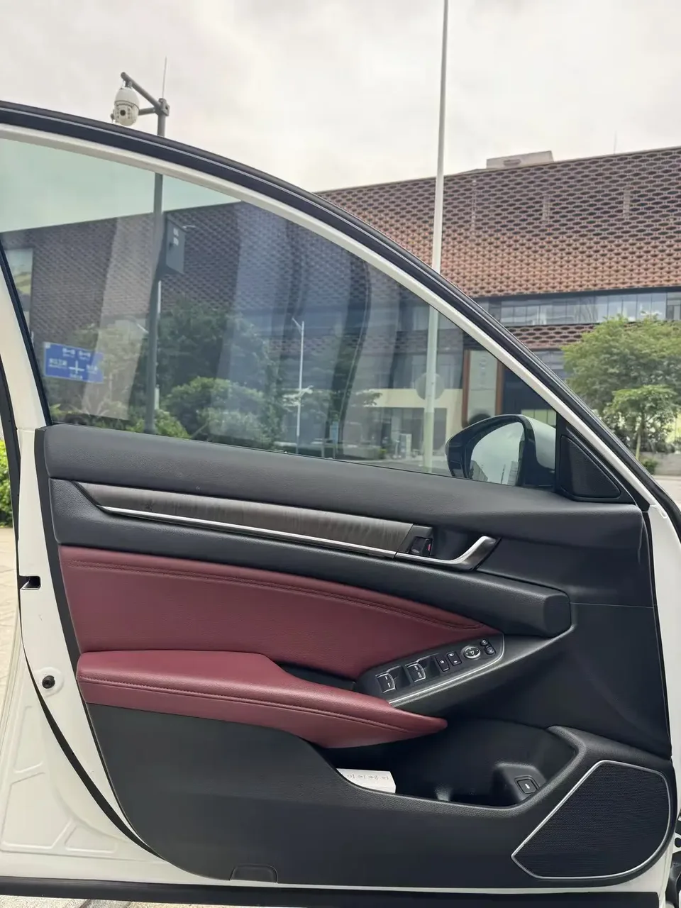 Honda Inspire Yingshipai 2022 260TURBO Premium Edition 2023 — thumbnail 5