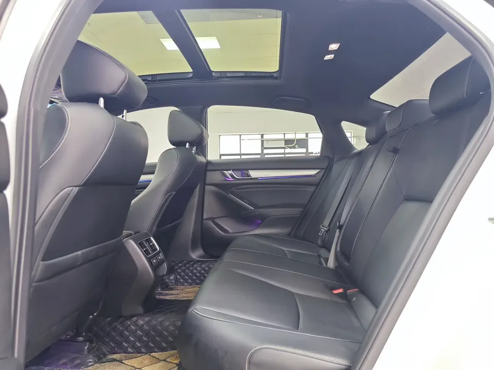 Honda Inspire Inship 2022 260TURBO Exquisite Edition 2022 — миниатюра 3