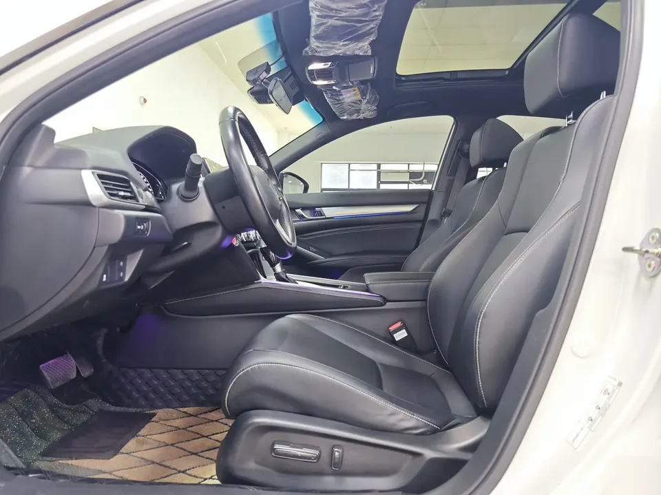 Honda Inspire Inship 2022 260TURBO Exquisite Edition 2022 — миниатюра 5