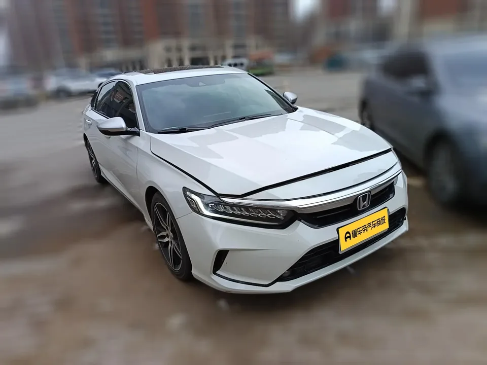Honda Inspire 2022 Insignia Hybrid 2.0L Pure Edition 2023 — миниатюра 3