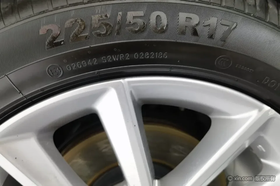 Honda Accord Accord 2022 260TURBO Deluxe Edition 2023 — миниатюра 5