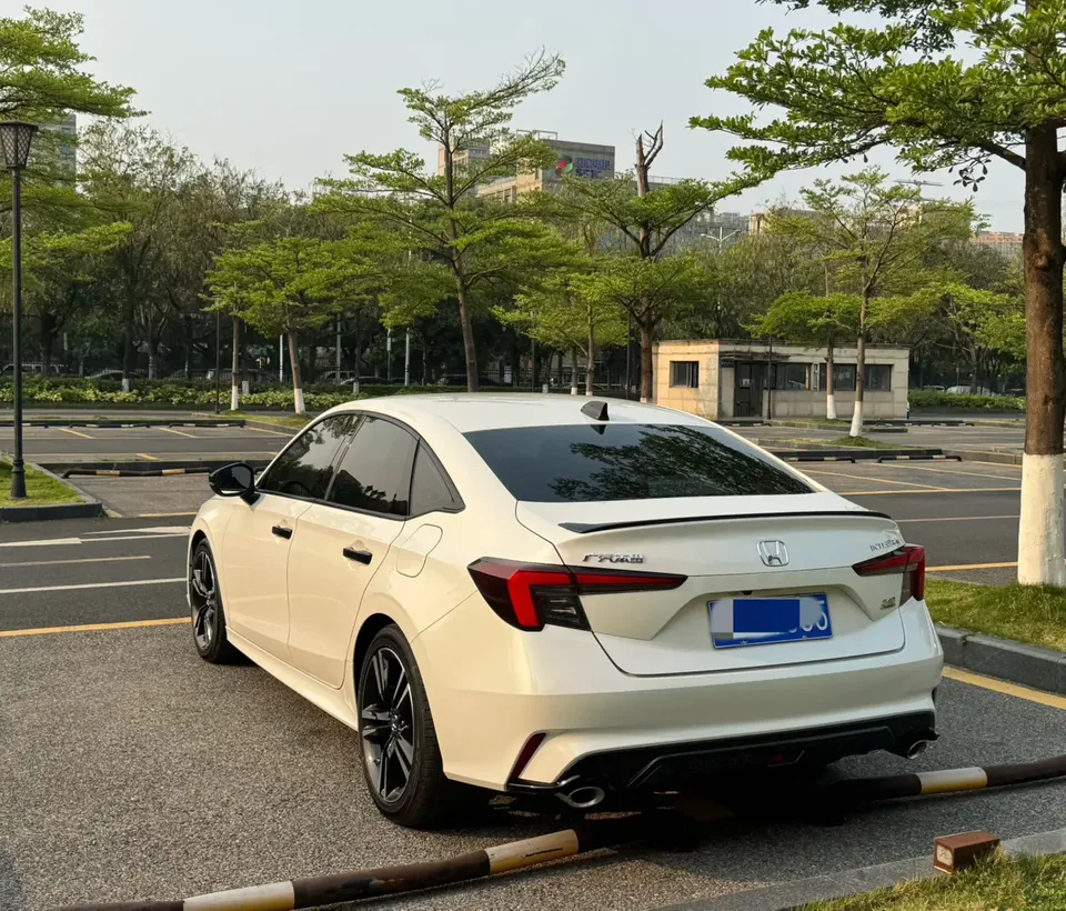 Honda Integra Stylish 2022 240TURBO CVT Fantasy NightLuxury Edition 2022 — миниатюра 3