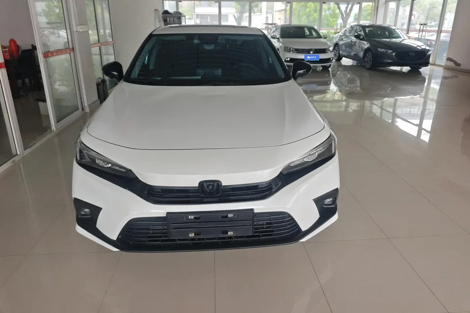 Honda CIVIC Civic 240TURBO CVT Power Edition 2023 — миниатюра 2