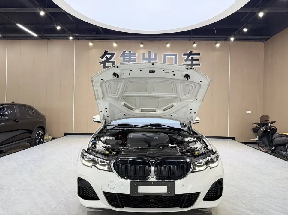 BMW 3 Series BMW 3 Series 2022 320Li M Sport Package 2022 — миниатюра 3