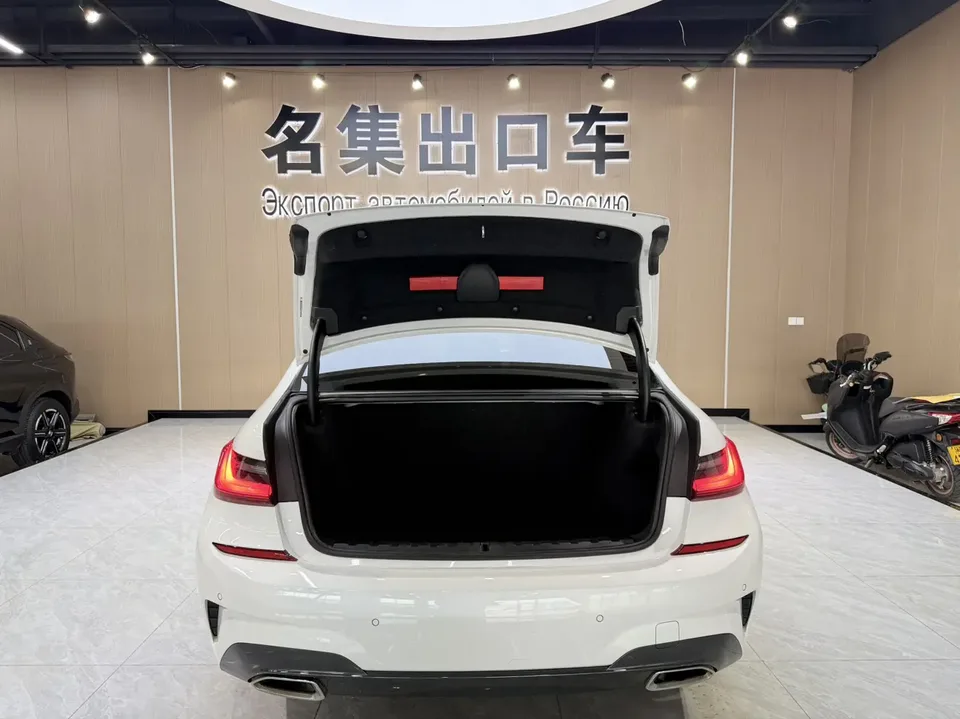 BMW 3 Series BMW 3 Series 2022 320Li M Sport Package 2022 — миниатюра 5