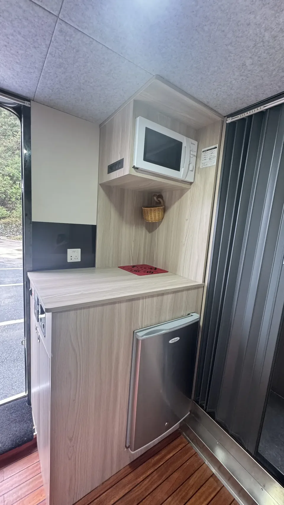 Datong Chase V100 2.0T Traveler V100 Mountain Home Edition 2023 — миниатюра 4