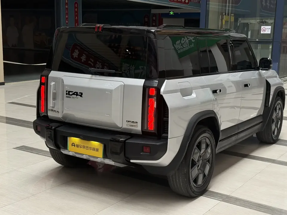 iCAR 03T two-wheel drive long-range version 2024 — миниатюра 2
