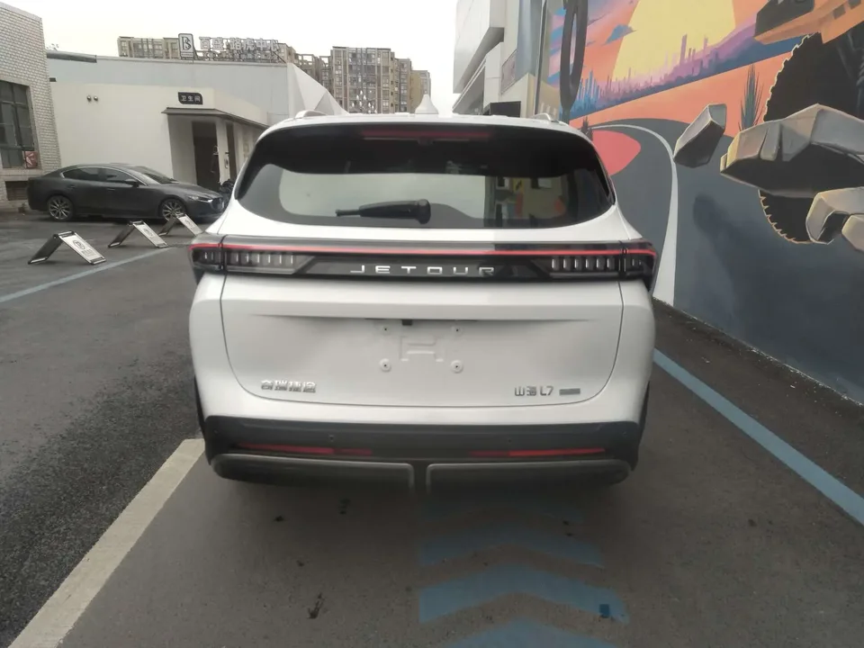Jietu Shanhai JETOUR SHANHAI L7 1.5TD DHT MAX+ 2025 — миниатюра 2