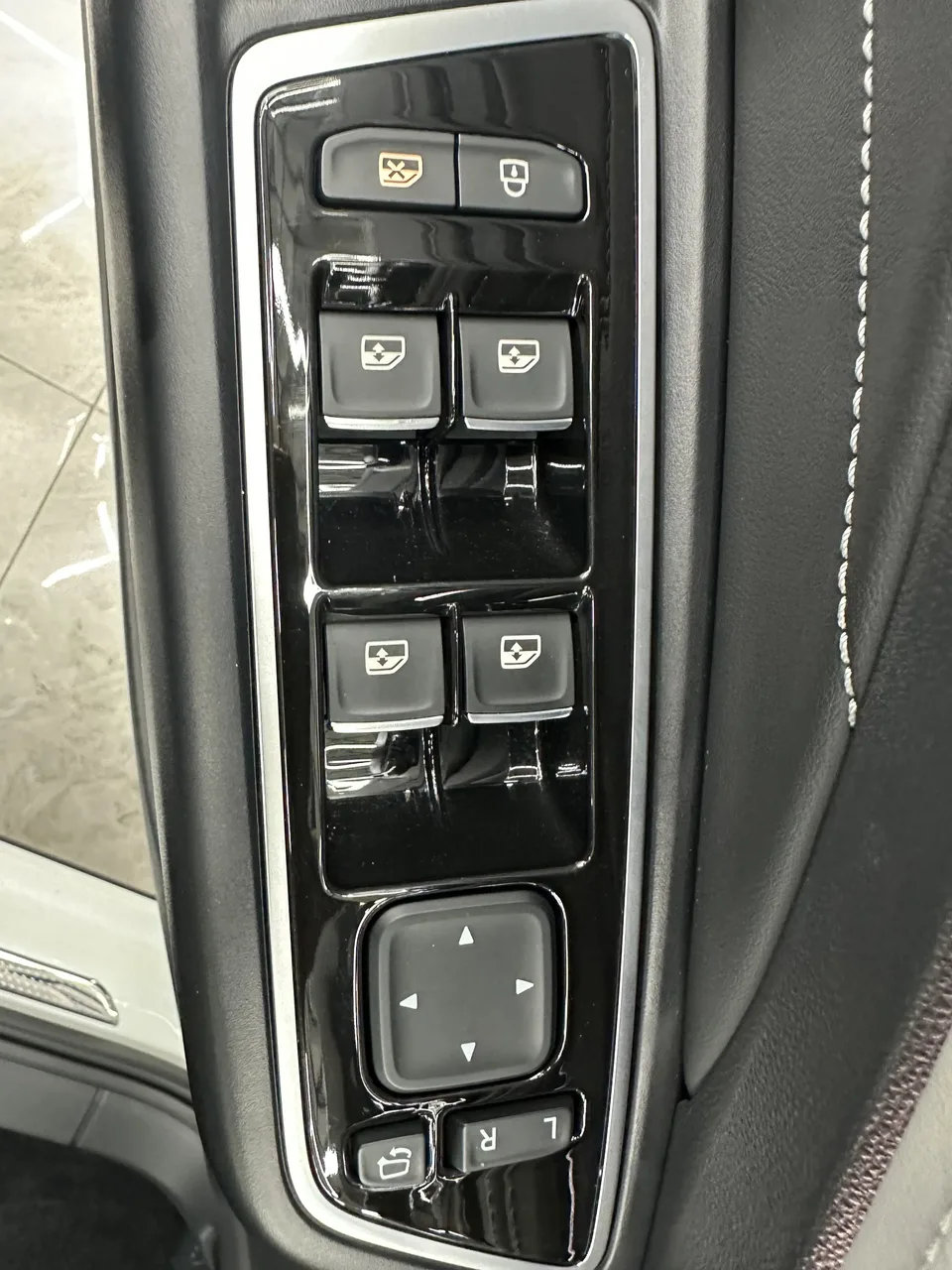 Jetta VS7 280TSI Automatic Enjoy Edition 2025 — миниатюра 3