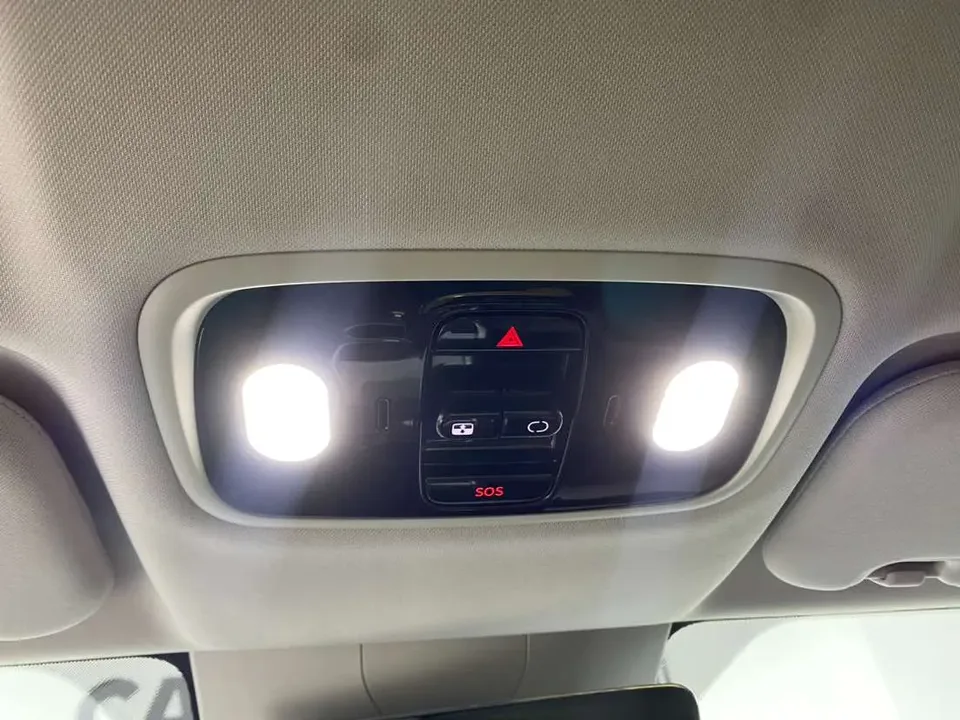 Leapmotor Zero running C11 Extended Range 300 Premium Edition 2025 — миниатюра 3