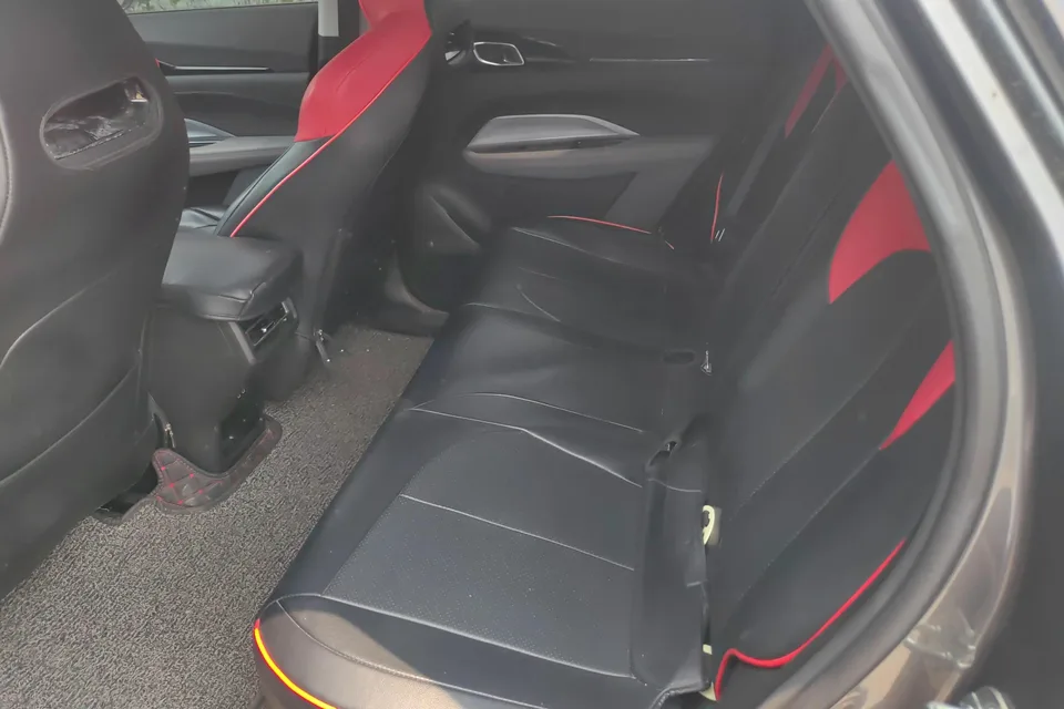 Oshan Changan Auchan Z6 Blue Whale 1.5T DCT smart model 2024 — миниатюра 5