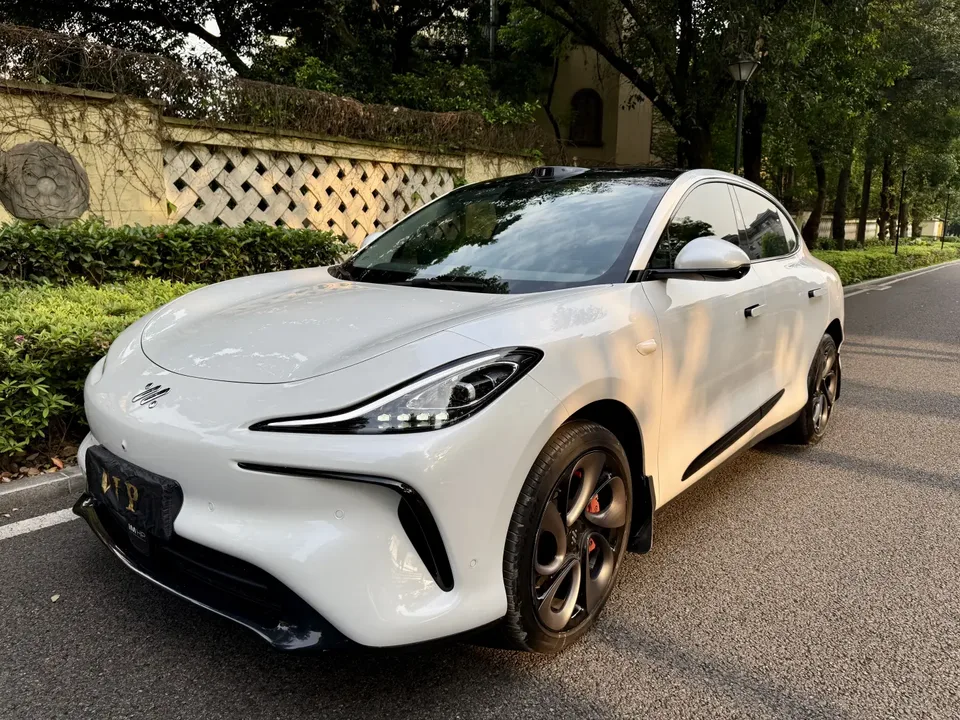 Zhiji LS6 2023