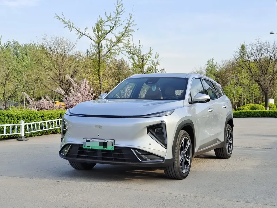Geely Galaxy L7 2025