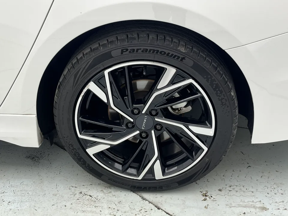 Lynk & Co 03 2025