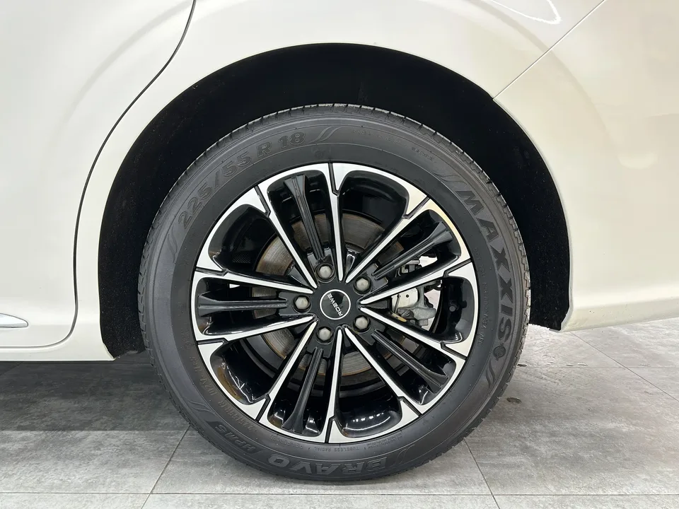 Roewe iMAX8 400TGI Comfort Edition 2024 — миниатюра 3