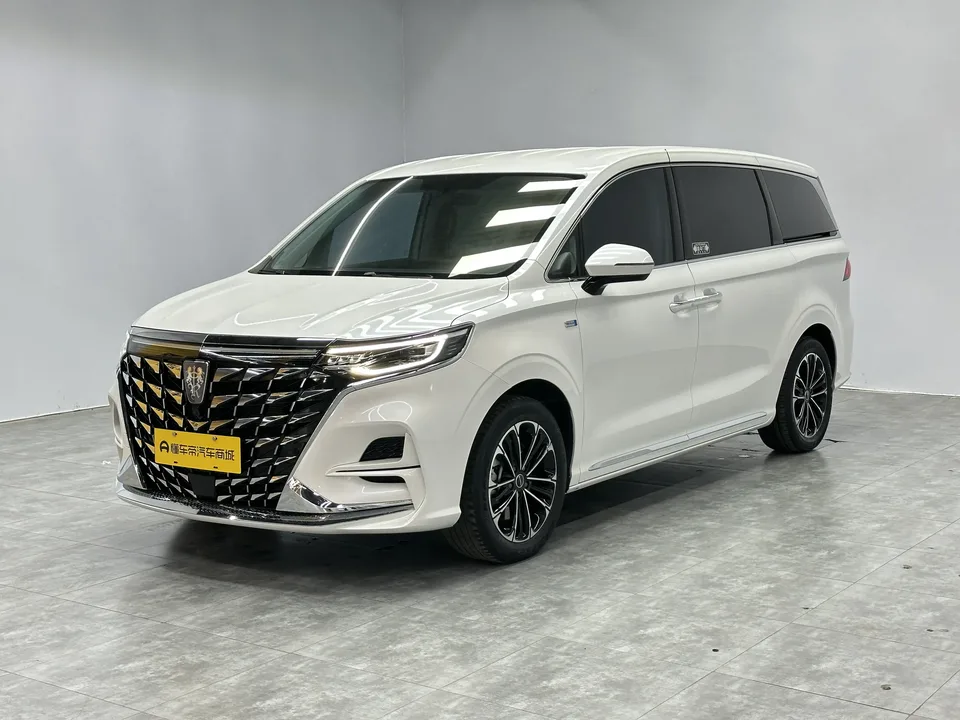 Roewe iMAX8 2024