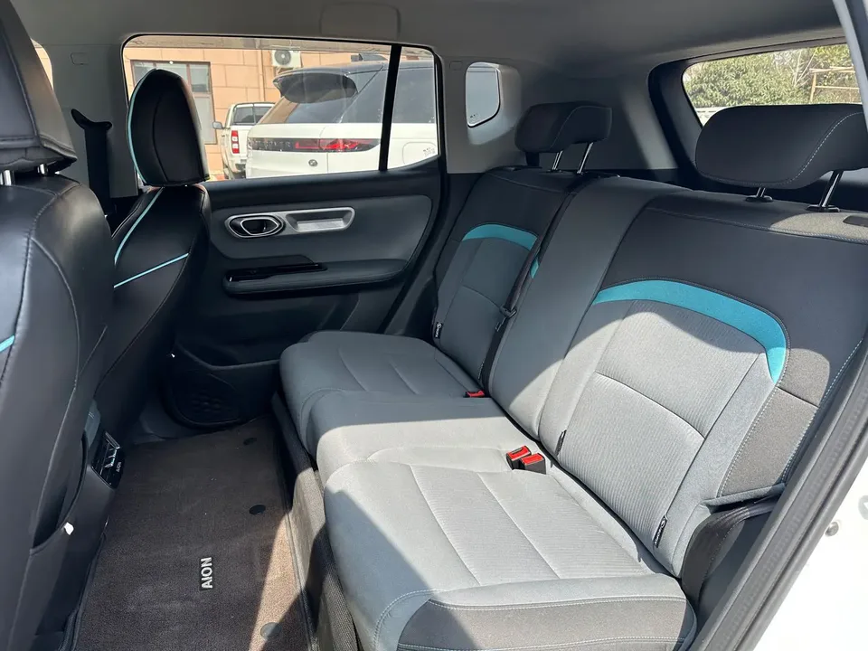 AION Y Plus 610 Enjoy Edition ternary lithium 2023 — миниатюра 5