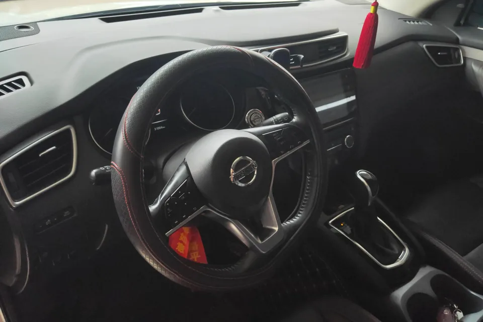 Nissan Qashqai Qashqai 2022 2.0L XV Prem.Pro Deluxe Edition Pilot Edition 2022 — миниатюра 3