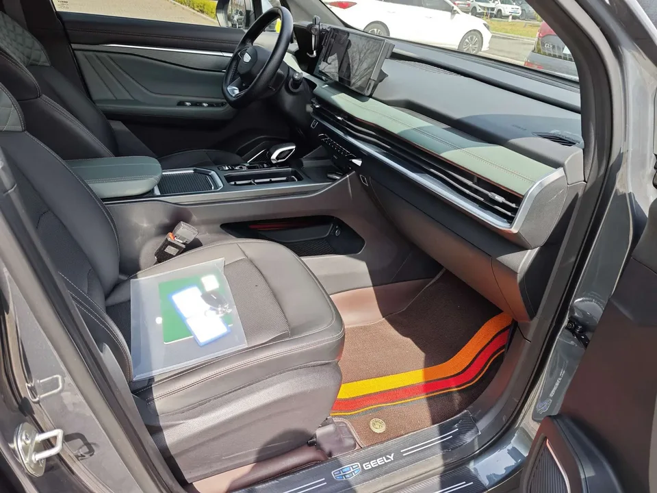 Geely Haoyue L Haoyue L 2024 2.0TD DCT premium model 2024 — миниатюра 3